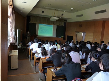 2013年5月31日 幕張総合高校看護科での講演