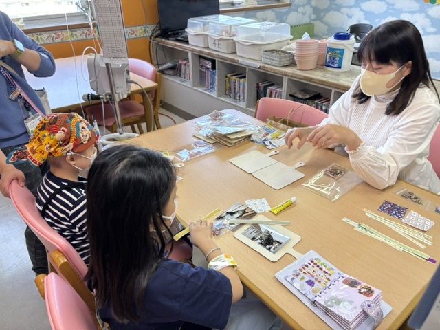 11月12日 千葉県こども病院 フォトボードの作製