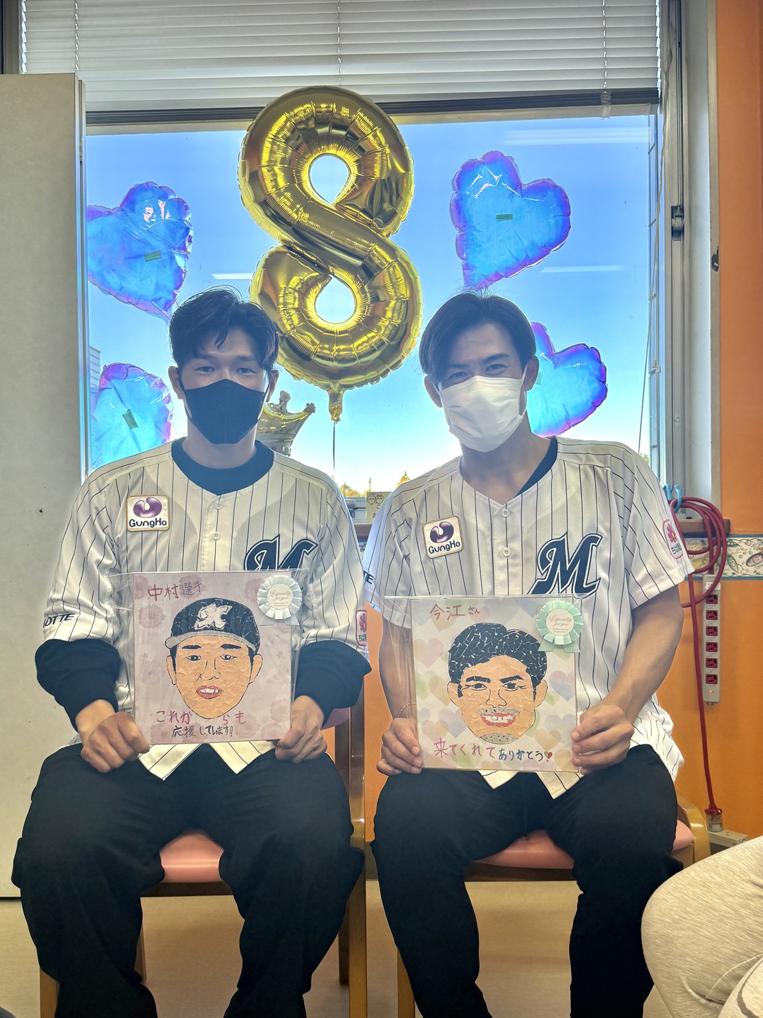 12月15日 千葉県こども病院 今江敏晃さん・中村奨吾選手の病棟訪問